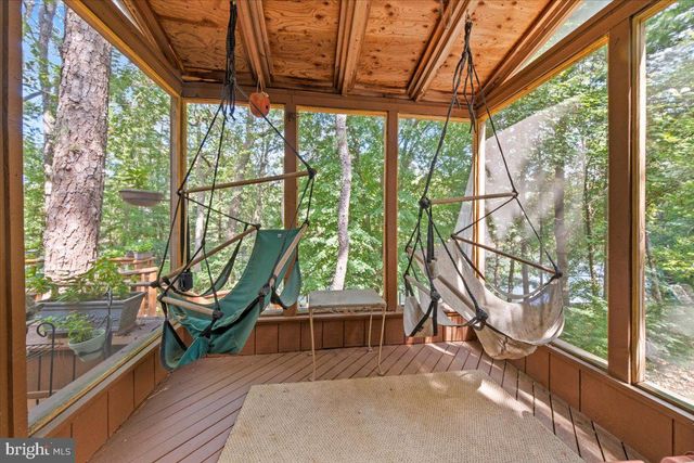 21 CHATHAM DR, Voorhees, NJ 08043