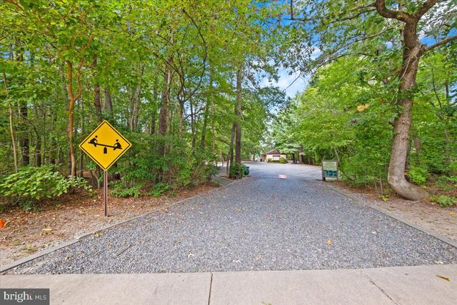 21 CHATHAM DR, Voorhees, NJ 08043