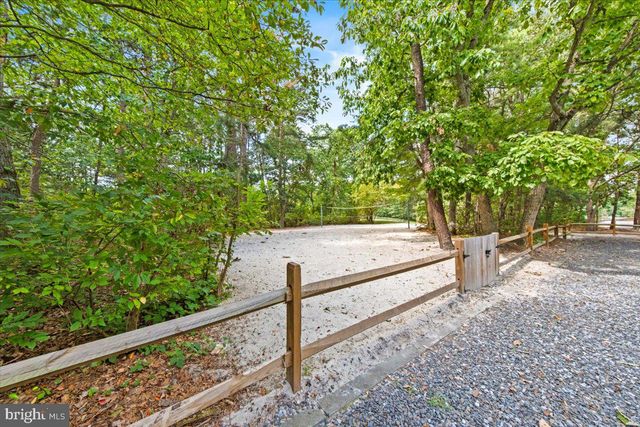 21 CHATHAM DR, Voorhees, NJ 08043