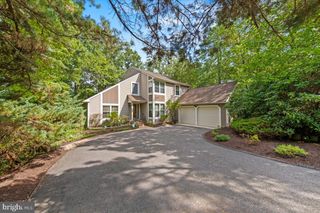 21 CHATHAM DR, Voorhees, NJ 08043