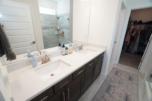 13705 FLAT WOODS TERRACE, Bradenton, FL 34211