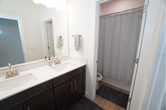 13705 FLAT WOODS TERRACE, Bradenton, FL 34211