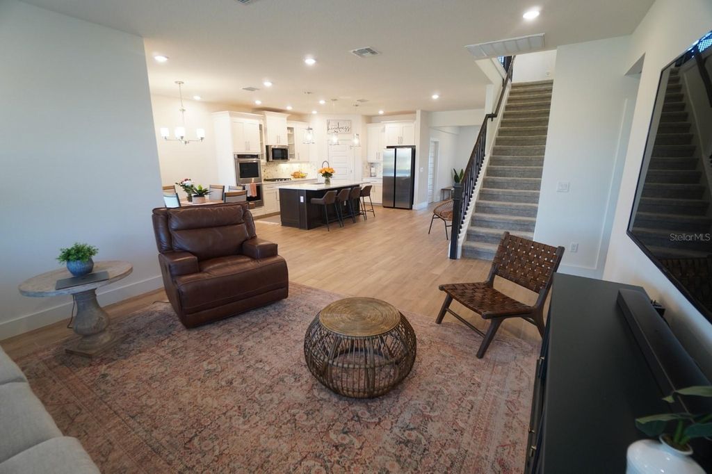 Image 12 of property listing at 13705 FLAT WOODS TERRACE, Bradenton, FL 34211