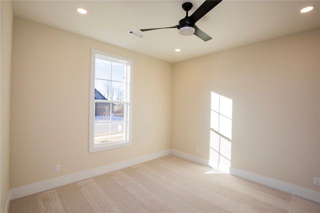 810 Greenhorn Street, Bentonville, AR 72712