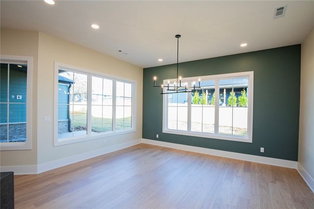 810 Greenhorn Street, Bentonville, AR 72712