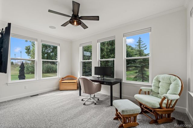 52365 Trailwood Dr, Lyon Charter Township, MI 48178