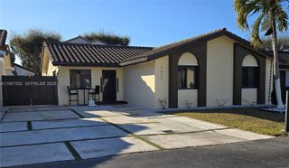 7371 SW 113th Cir Pl, Miami, FL 33173