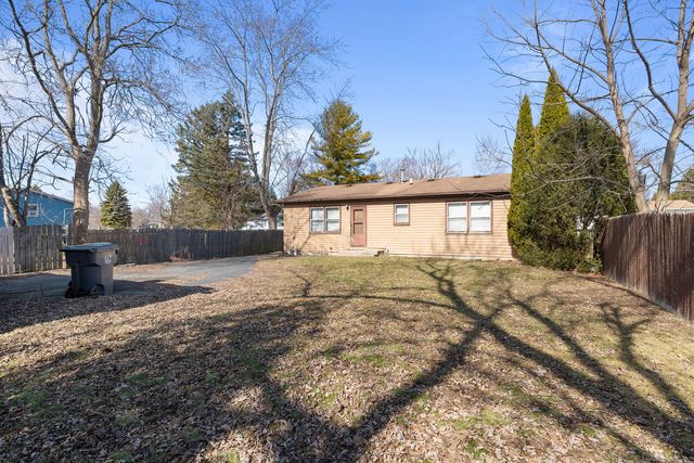 10435 W Chaplin Avenue, Beach Park, IL 60099