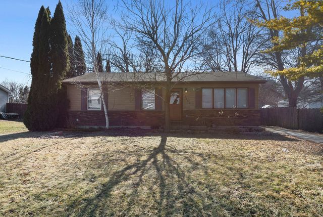 10435 W Chaplin Avenue, Beach Park, IL 60099