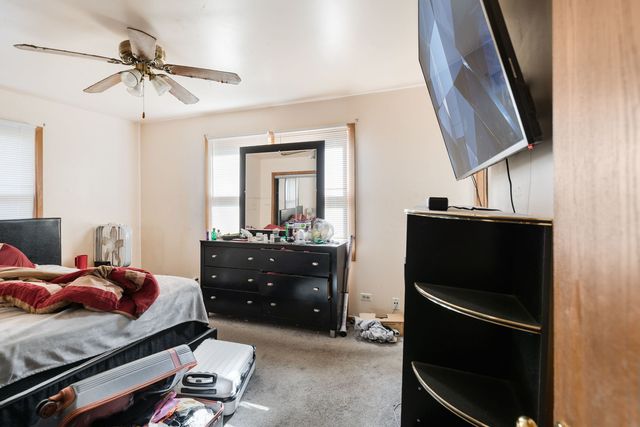 10435 W Chaplin Avenue, Beach Park, IL 60099