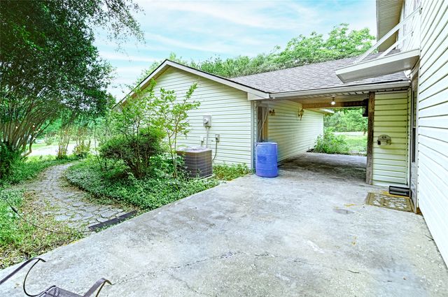 19455 County Road 541, Nevada, TX 75173