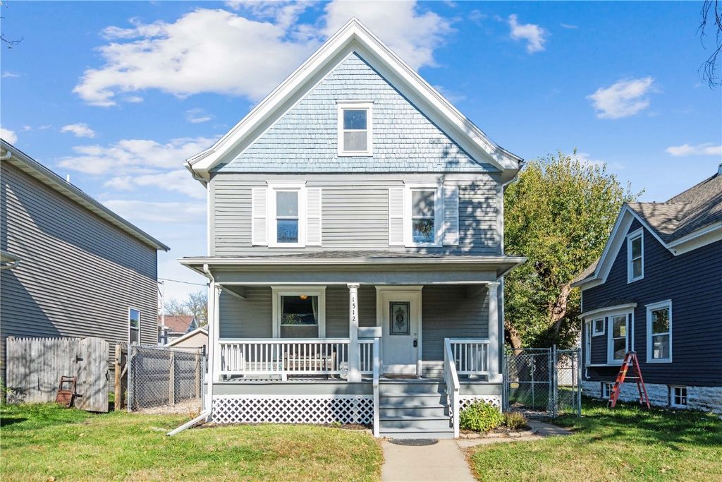 1512 6th Ave SE, Cedar Rapids, IA 52403