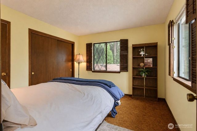 9215 96th Street NW, Gig Harbor, WA 98332