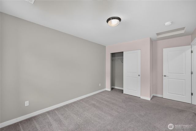 2981 SW Crestwood Drive, Oak Harbor, WA 98277