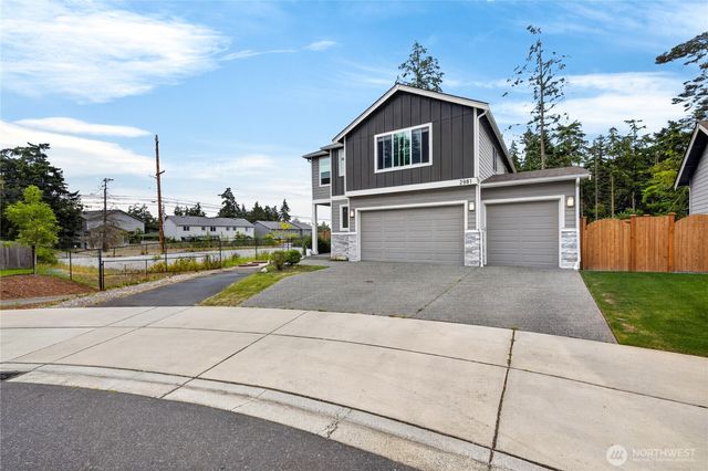 2981 SW Crestwood Drive, Oak Harbor, WA 98277