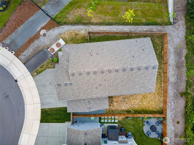 2981 SW Crestwood Drive, Oak Harbor, WA 98277