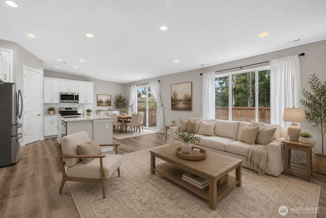 2981 SW Crestwood Drive, Oak Harbor, WA 98277