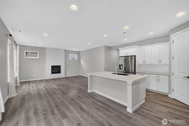 2981 SW Crestwood Drive, Oak Harbor, WA 98277
