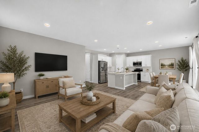 2981 SW Crestwood Drive, Oak Harbor, WA 98277
