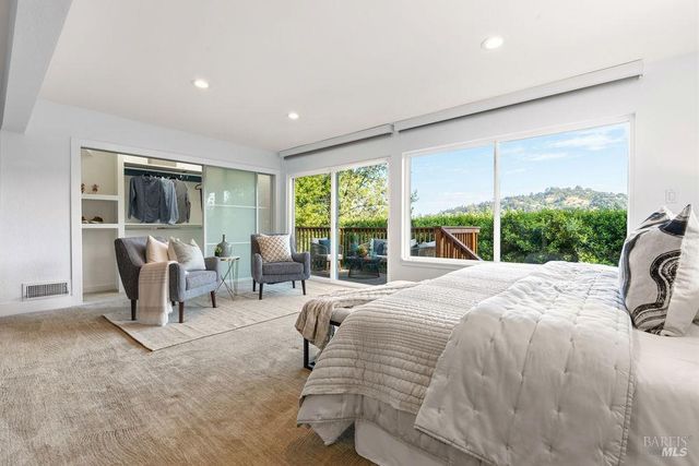 183 Reservoir Rd, San Rafael, CA 94901