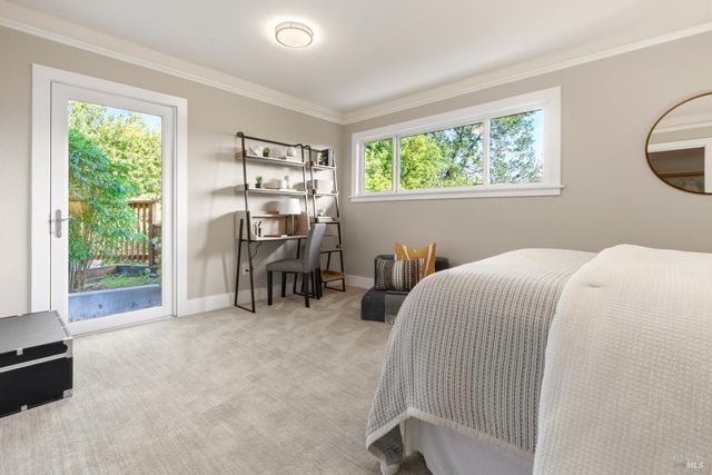 183 Reservoir Rd, San Rafael, CA 94901