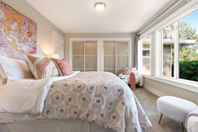 183 Reservoir Rd, San Rafael, CA 94901