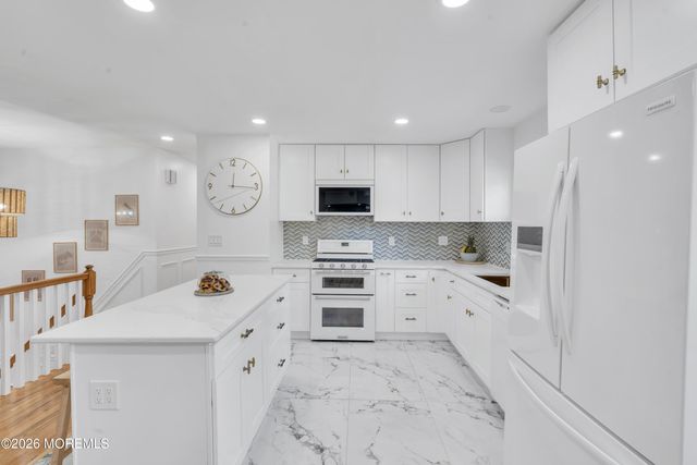 93 Woodcrest Drive, Freehold, NJ 07728