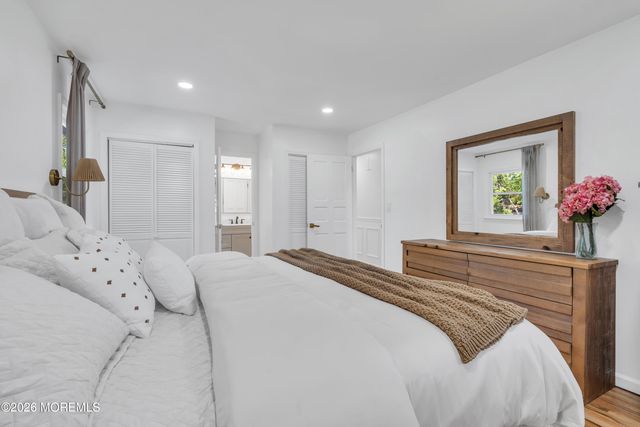 93 Woodcrest Drive, Freehold, NJ 07728