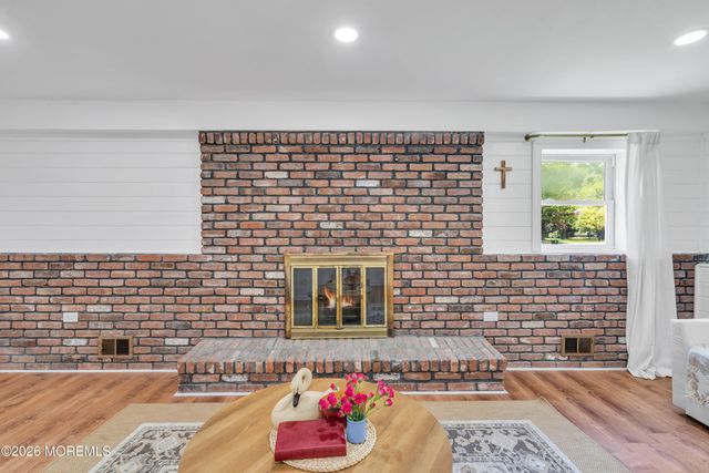 93 Woodcrest Drive, Freehold, NJ 07728
