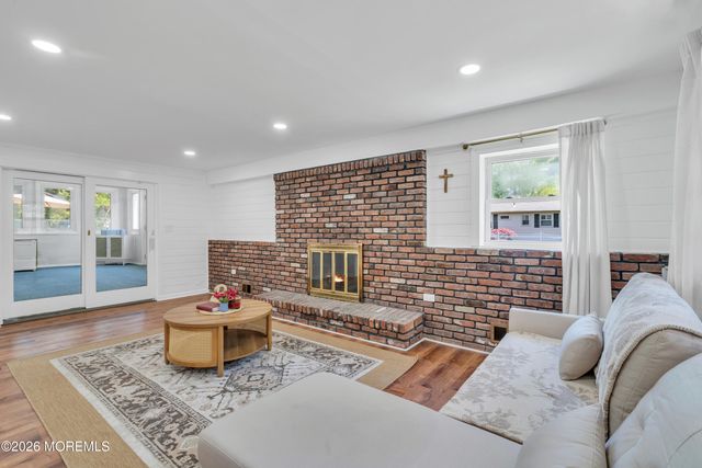 93 Woodcrest Drive, Freehold, NJ 07728