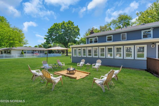 93 Woodcrest Drive, Freehold, NJ 07728