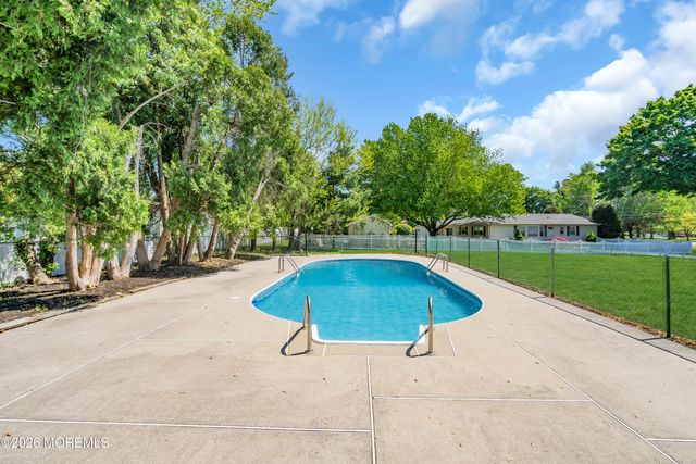 93 Woodcrest Drive, Freehold, NJ 07728