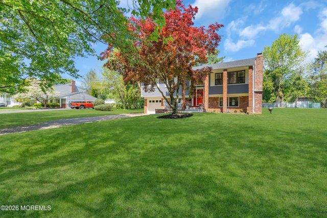 93 Woodcrest Drive, Freehold, NJ 07728