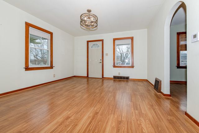 1818 E Washington Street, Joliet, IL 60433