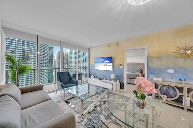 485 Brickell Ave 3203, Miami, FL 33131