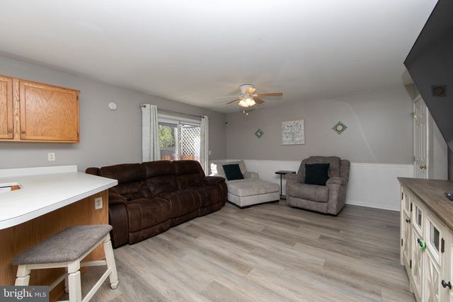 6 LEE ST, Pemberton, NJ 08068