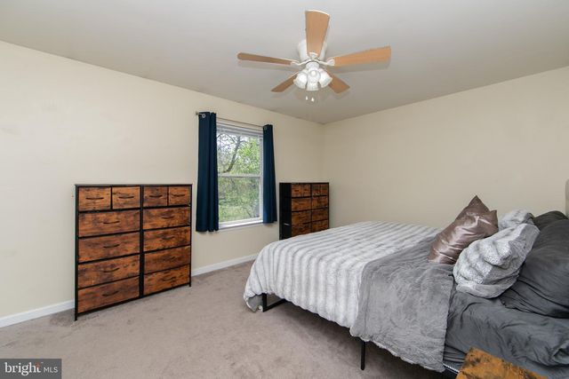 6 LEE ST, Pemberton, NJ 08068