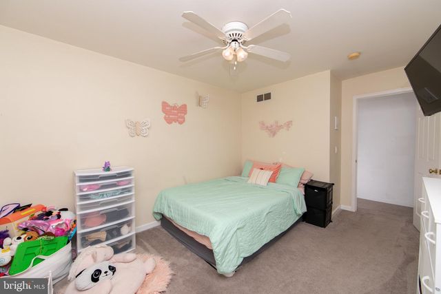 6 LEE ST, Pemberton, NJ 08068