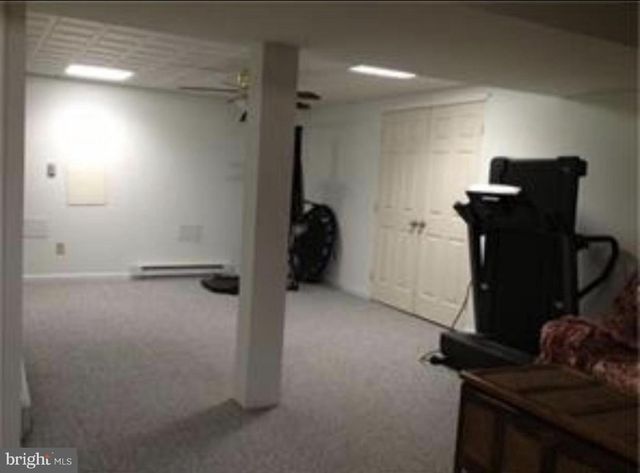 6 LEE ST, Pemberton, NJ 08068