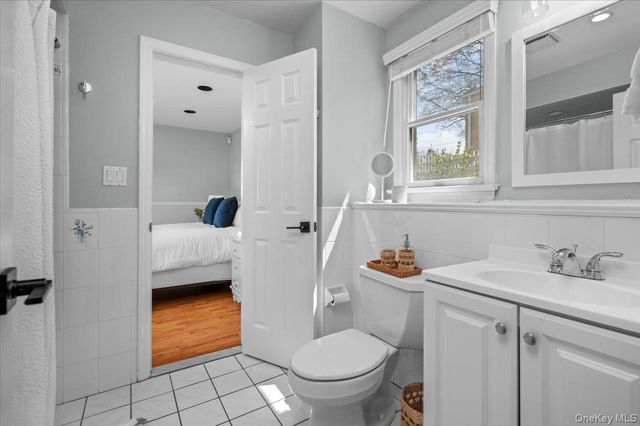 44 Askins Place, New Rochelle, NY 10801