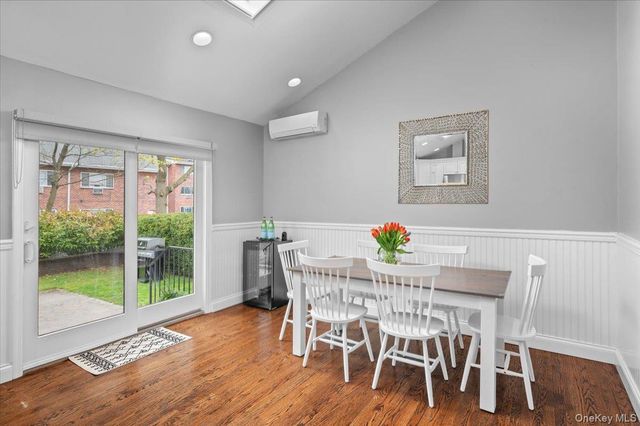 44 Askins Place, New Rochelle, NY 10801