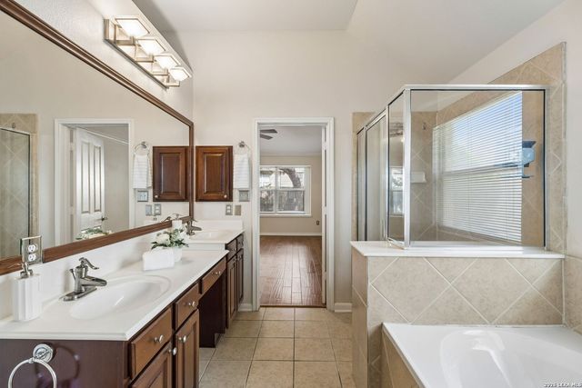 25003 Woodmont, San Antonio, TX 78260