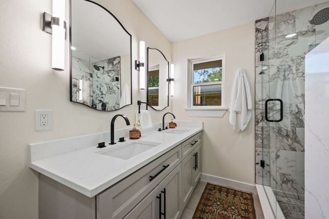 3208 Timberview Road, Dallas, TX 75229