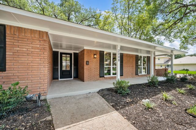 3208 Timberview Road, Dallas, TX 75229