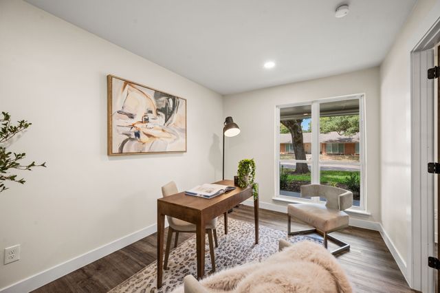 3208 Timberview Road, Dallas, TX 75229