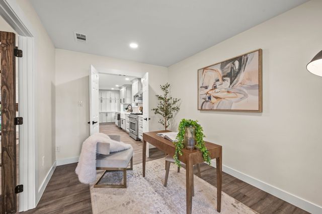 3208 Timberview Road, Dallas, TX 75229