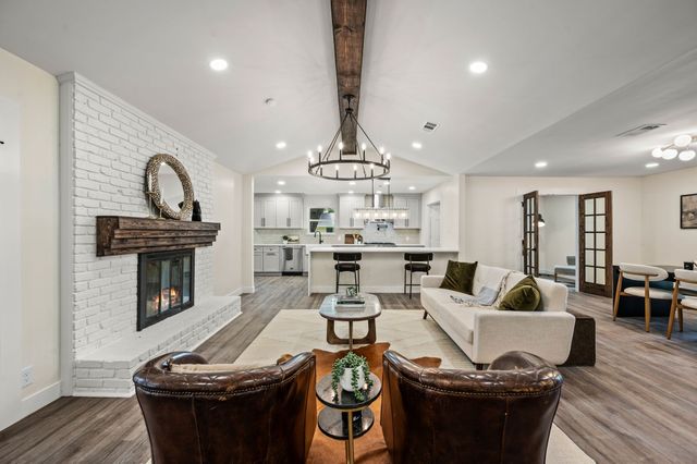 3208 Timberview Road, Dallas, TX 75229