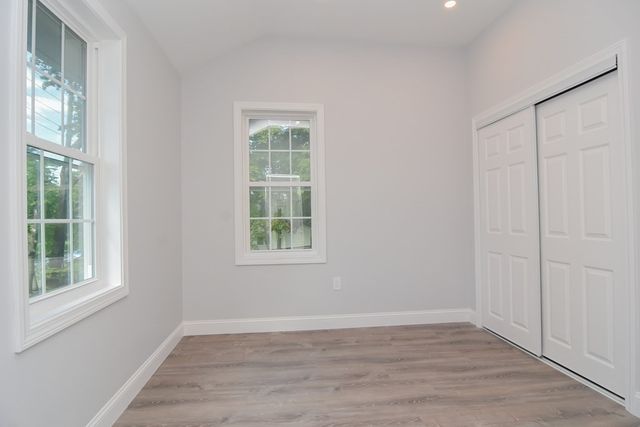 11 Station St, Sharon, MA 02067
