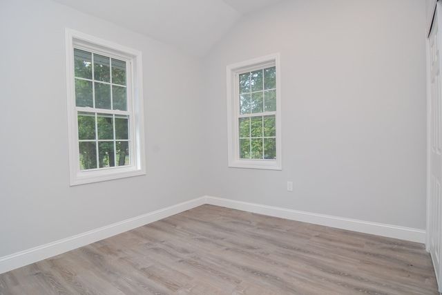 11 Station St, Sharon, MA 02067