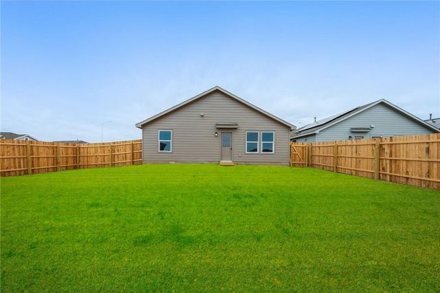 2867 Rosefinch ST, New Braunfels, TX 78130